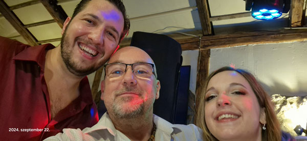 Esküvői DJ szolgáltatás | Zsófi és Balázs esküvő | Etyek | Sonkamester Esküvői DJ szolgáltatás | Zsófi és Balázs esküvő | Etyek | Sonkamester